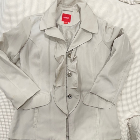 Woman’s Esprit blazer jacket or trench coat - Picture 1 of 4